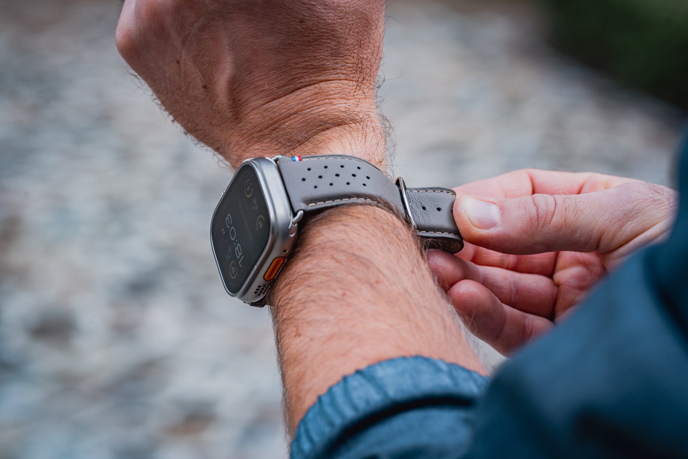 Installation bracelet Apple Watch
