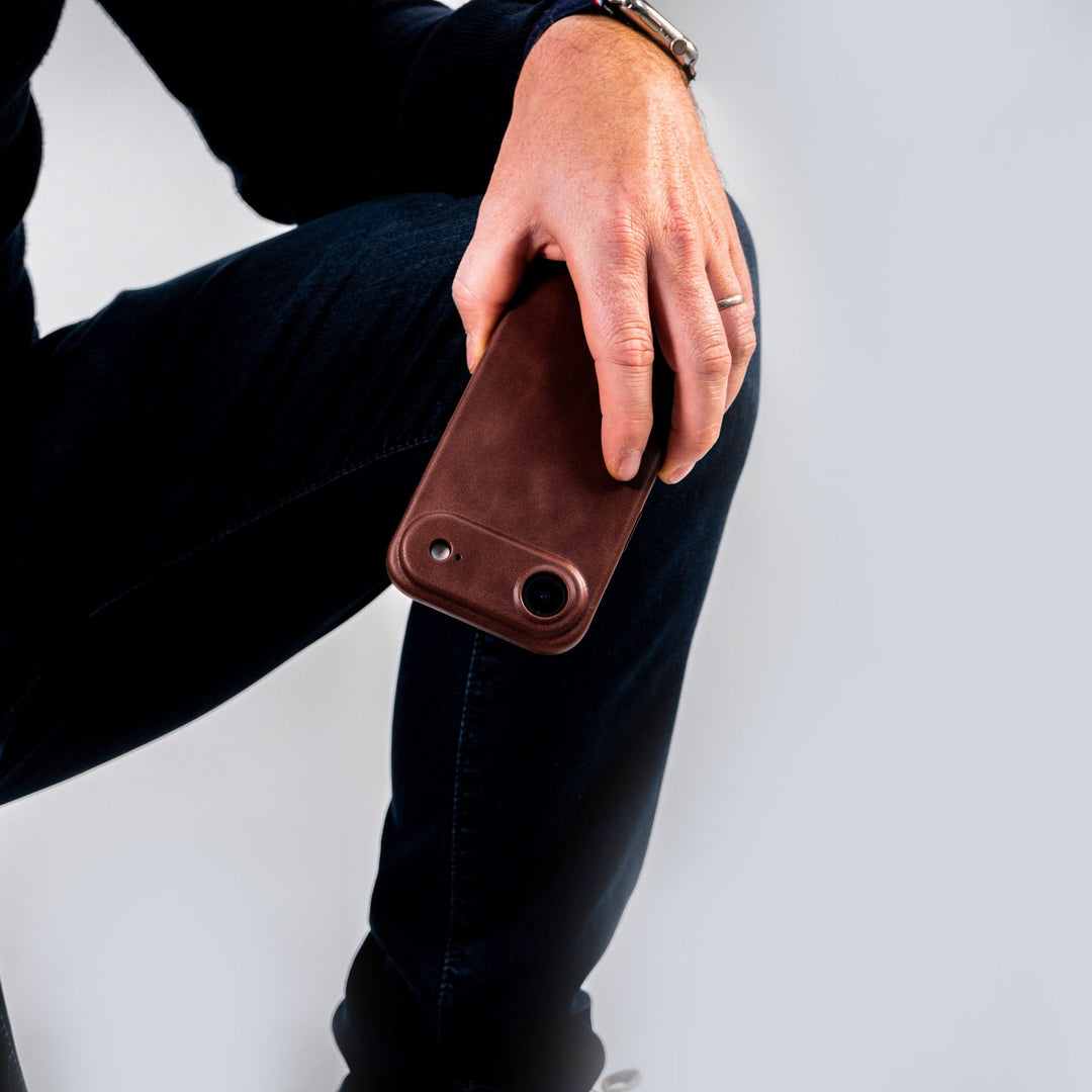 Arsene-Hülle Vollnarbenleder – iPhone 17 Air – Cognac
