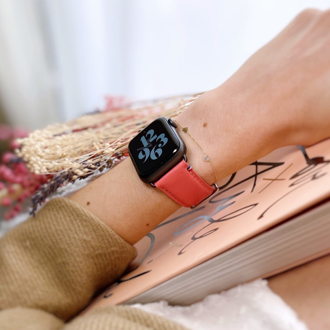 Aquarelle - Apple Watch Armband aus Leder, kleine Größe Koralle 42 mm