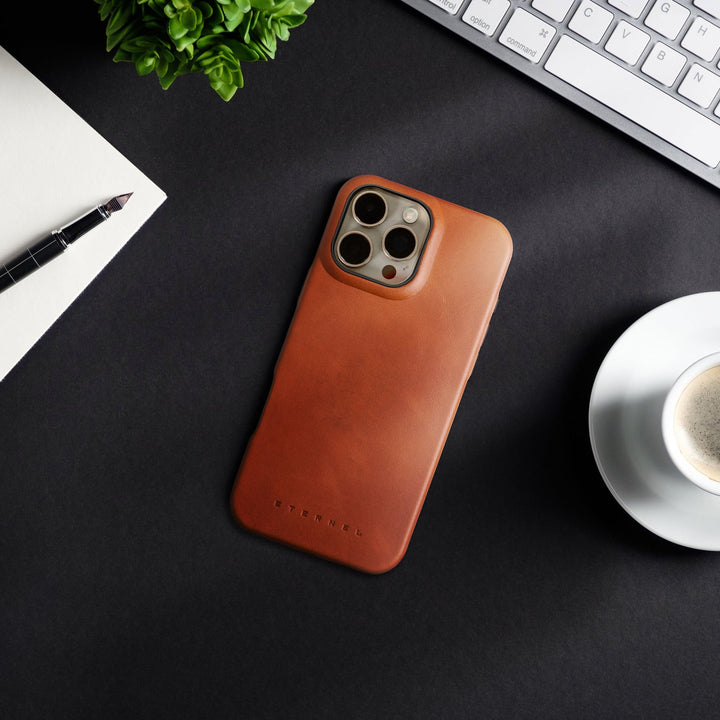 Coque Arsene cuir pleine fleur - iPhone 16 Pro - Miel