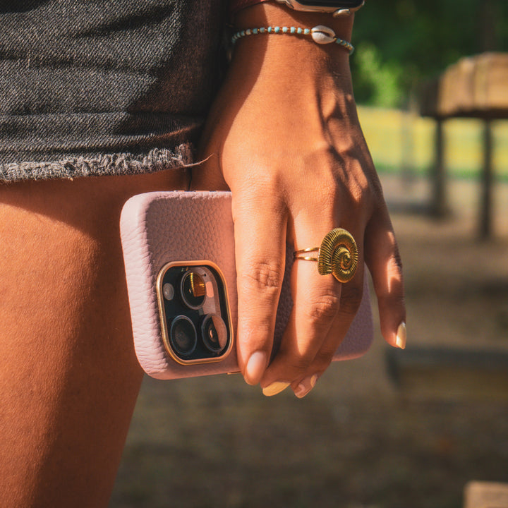 Coque Elise cuir grainé - iPhone 16 Pro Max - Rose