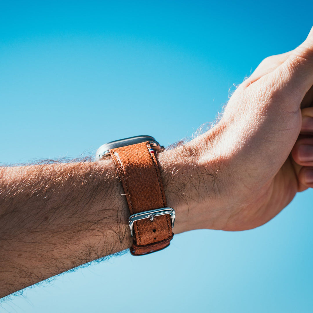 Horizon - Französisches Upcycling-Meeresleder - Apple Watch Armband Aurore 46 / 49 mm