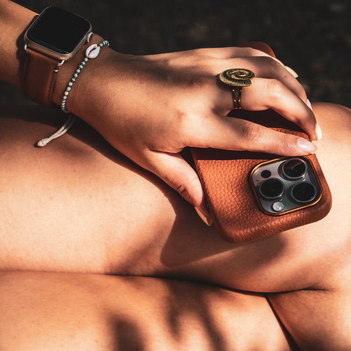 Pack Coque iPhone Elise Gold + Bracelet Apple Watch Aquarelle Gold